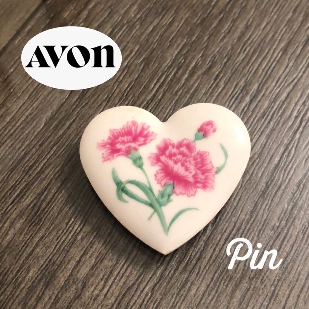 Vintage Avon January Birthday Bouquet Pin